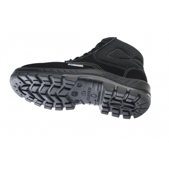 Botina Marluvas com fechamento em cadarço e cano acolchoado de 3 gomos